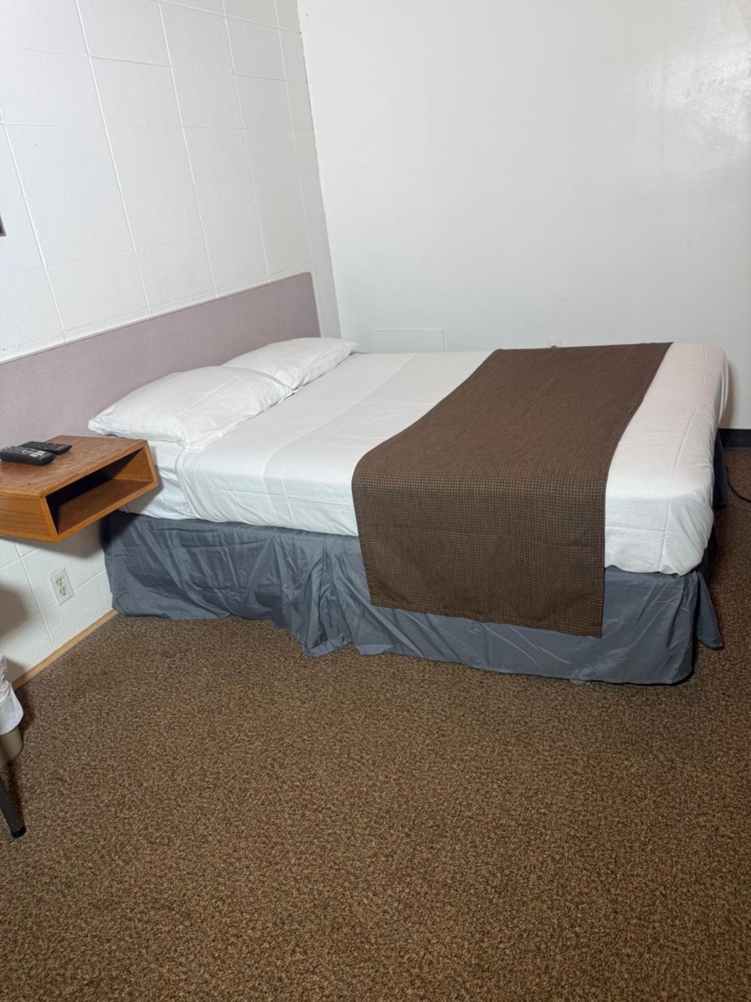 Sunrise Motel Consort Εξωτερικό φωτογραφία