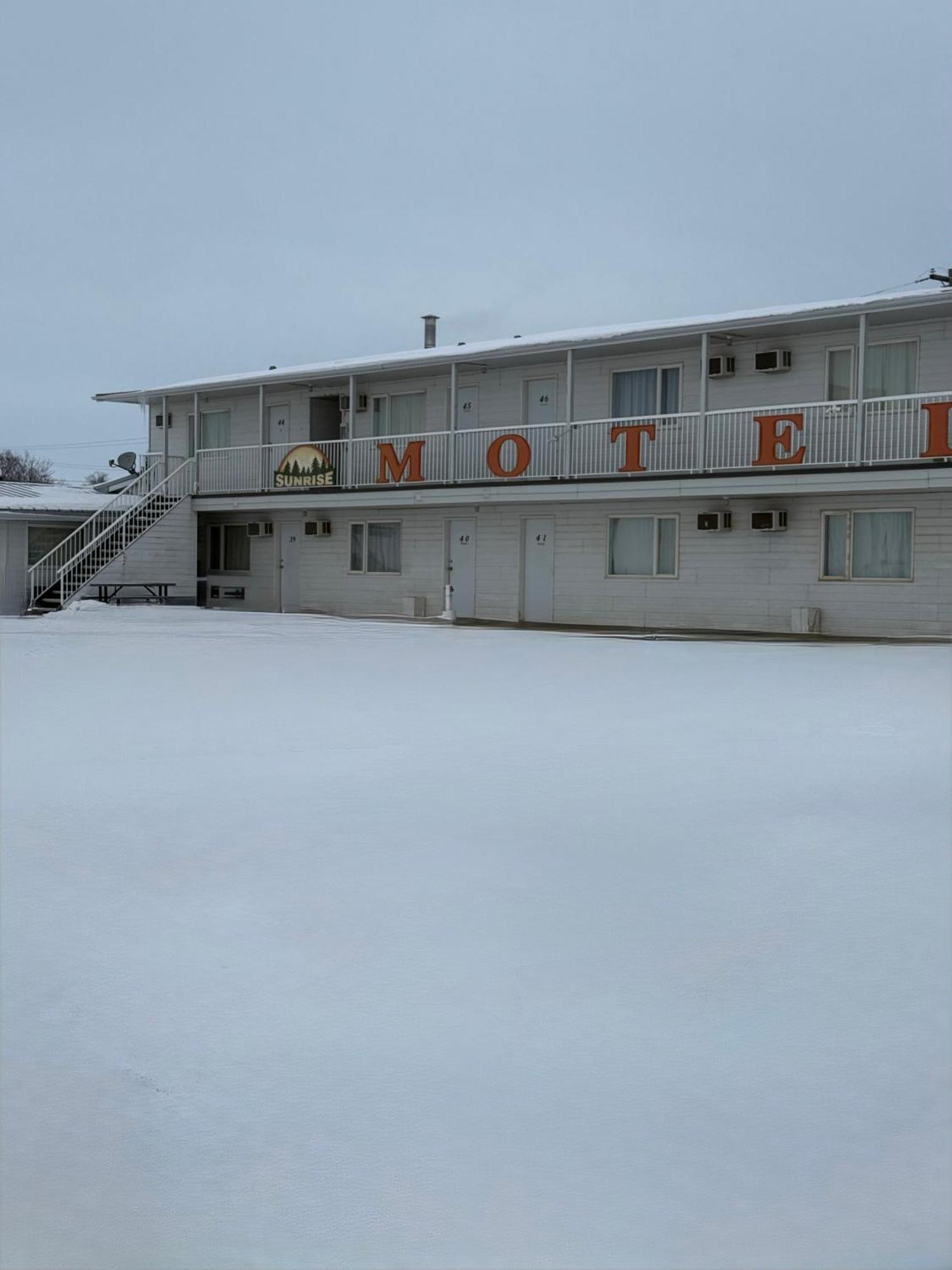 Sunrise Motel Consort Εξωτερικό φωτογραφία