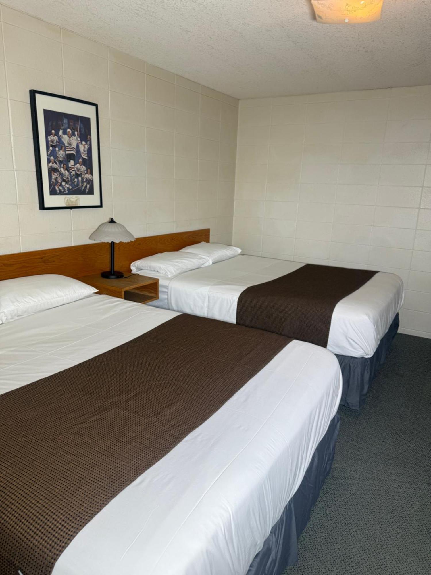Sunrise Motel Consort Εξωτερικό φωτογραφία